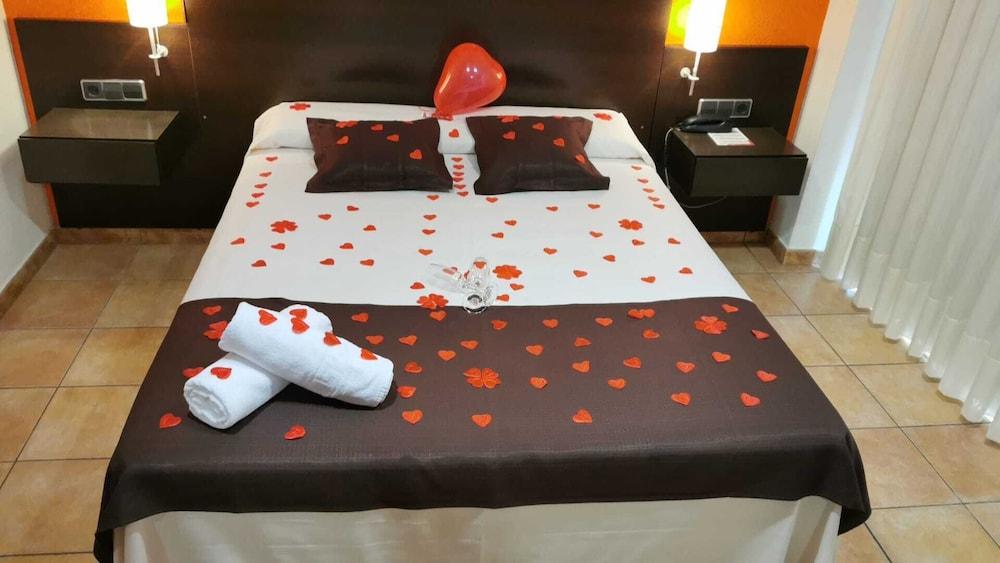 פלטחה ד'ארו Hotel Spa Pinar Del Mar מראה חיצוני תמונה